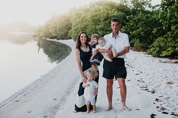 Gigi and her grandbabies (112 of 33)