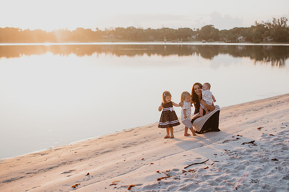 Gigi and her grandbabies (133 of 33)