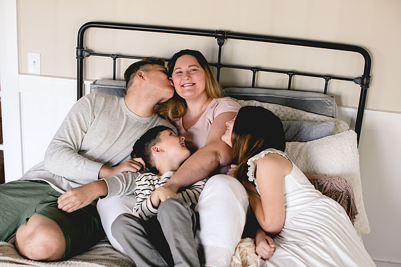 Sonia and her kids (10 of 22)