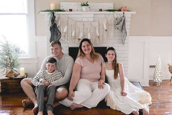 Sonia and her kids (2 of 22)