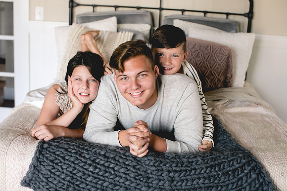 Sonia and her kids (22 of 22)
