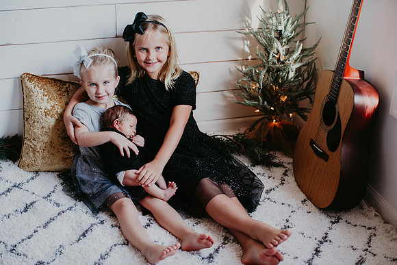 Roman Family 2019-5