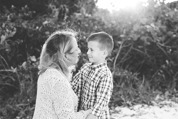 Yanora Family-12