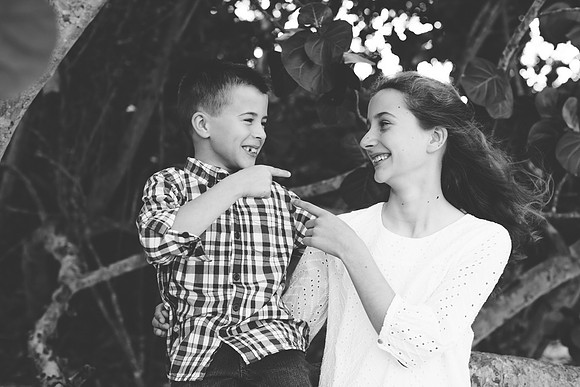 Yanora Family-19