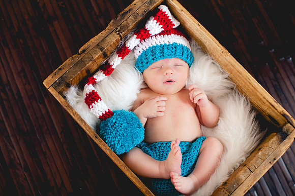 Liam Newborn Portraits-15