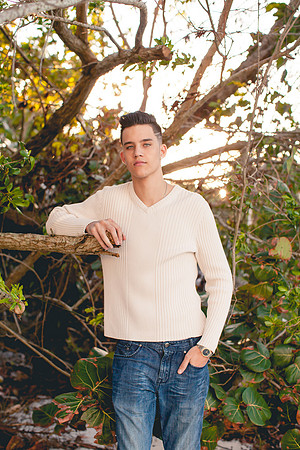 Zeek Senior Portraits (11 of 29)