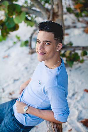 Zeek Senior Portraits (25 of 29)