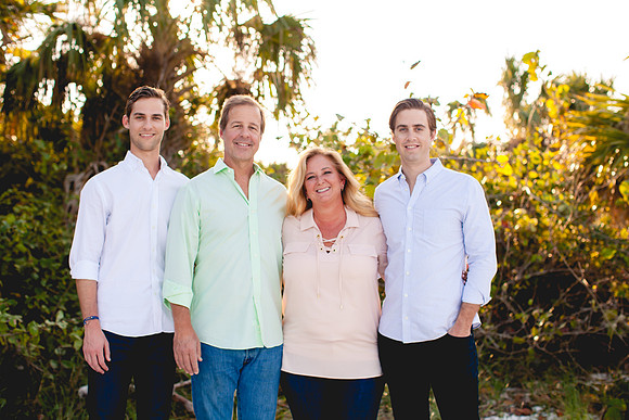 Jennifer and HM Family-3