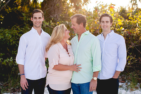 Jennifer and HM Family-10