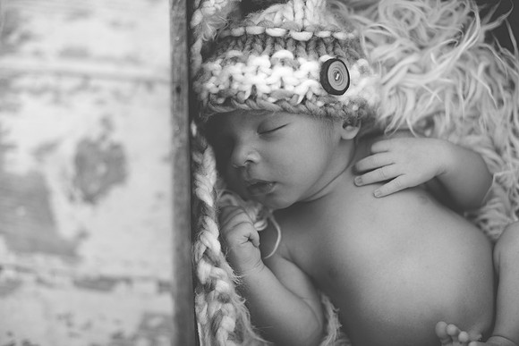 Josiah Newborn Portraits-8