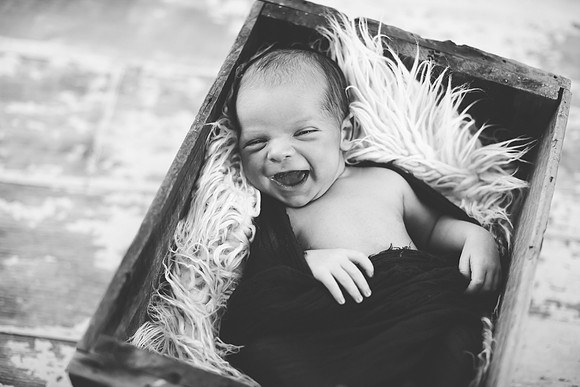 Josiah Newborn Portraits-4