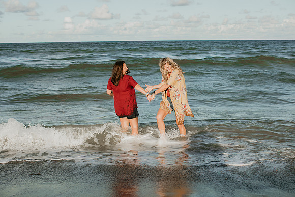 Michelle and Shelby (49 of 52)