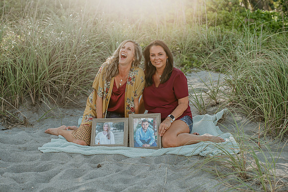 Michelle and Shelby (8 of 52)