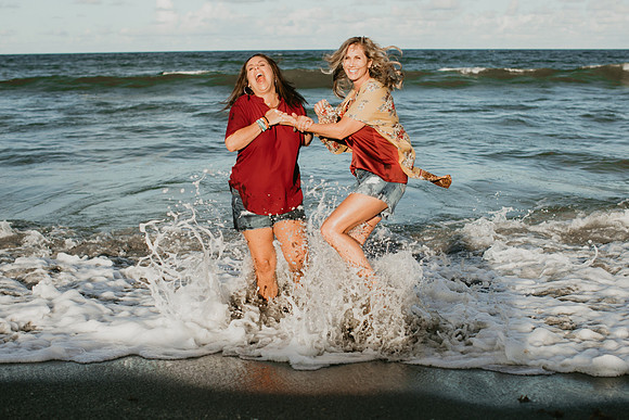 Michelle and Shelby (50 of 52)