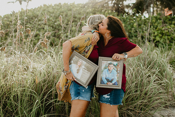 Michelle and Shelby (30 of 52)