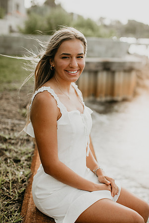 Chloe Senior Portraits (3 of 76)