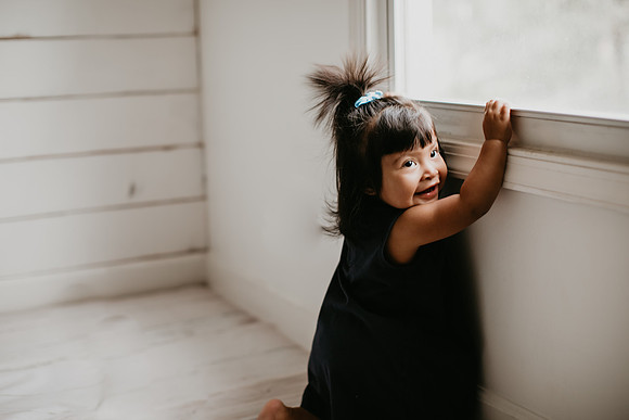 Emma One Year Portraits-22