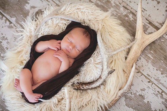 Blake Newborn Portraits (34 of 40)