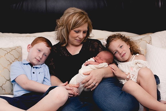 Blake Newborn Portraits (11 of 40)