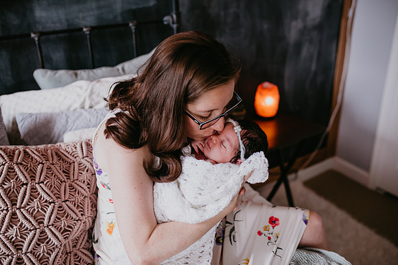 Vivienne Newborn Portraits (37 of 41)