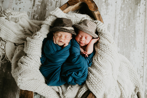 Czaja Twins-34