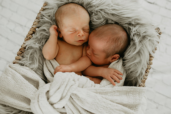 Czaja Twins-3