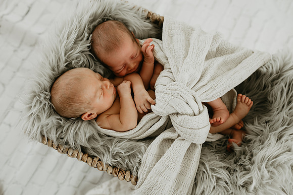 Czaja Twins-2