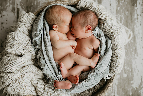 Czaja Twins-8