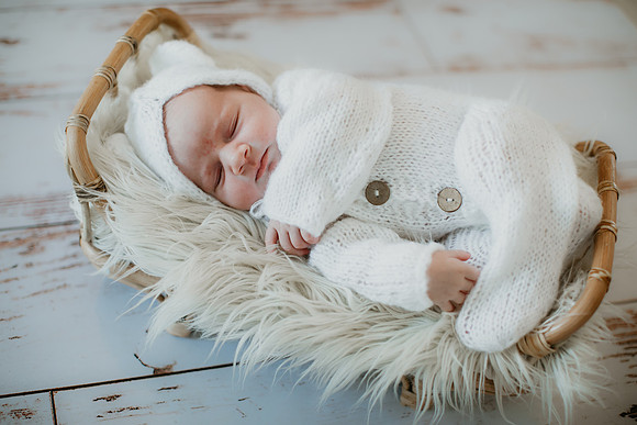 Baby Jack Newborn Portraits (7 of 35)