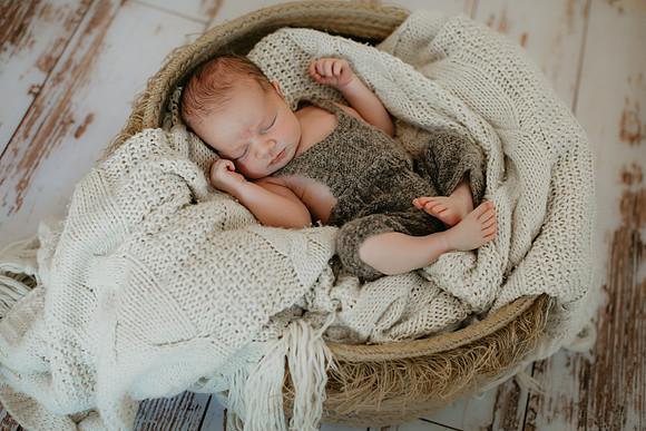 Baby Jack Newborn Portraits (18 of 35)