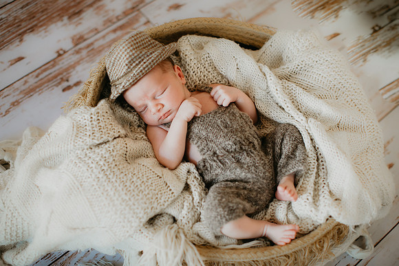 Baby Jack Newborn Portraits (9 of 35)