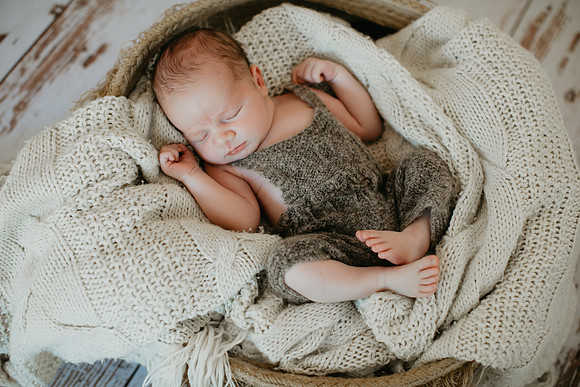 Baby Jack Newborn Portraits (14 of 35)