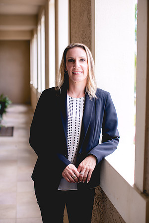 Tara Executive Portraits (2 of 4)