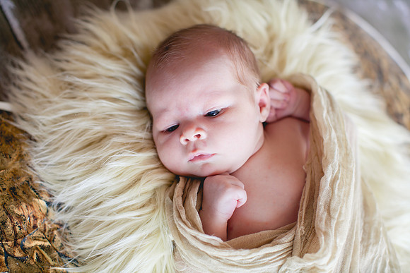 Ella Mae Newborn Portriats (18 of 56)