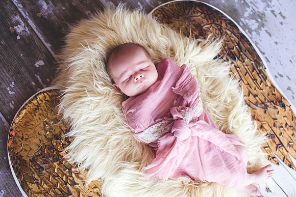 Ella Mae Newborn Portriats (20 of 56)