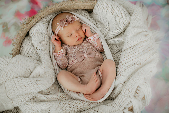 Oaklynn Newborn Portraits (34 of 74)