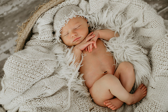 Oaklynn Newborn Portraits (51 of 74)