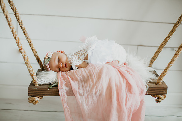 Oaklynn Newborn Portraits (68 of 74)