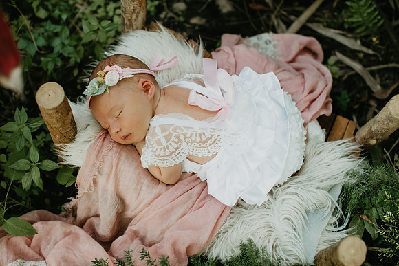 Oaklynn Newborn Portraits (65 of 74)