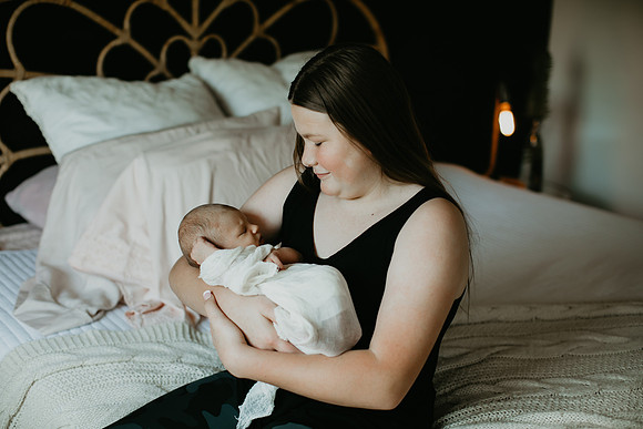 Oaklynn Newborn Portraits (25 of 74)