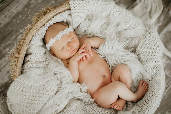 Oaklynn Newborn Portraits (58 of 74)