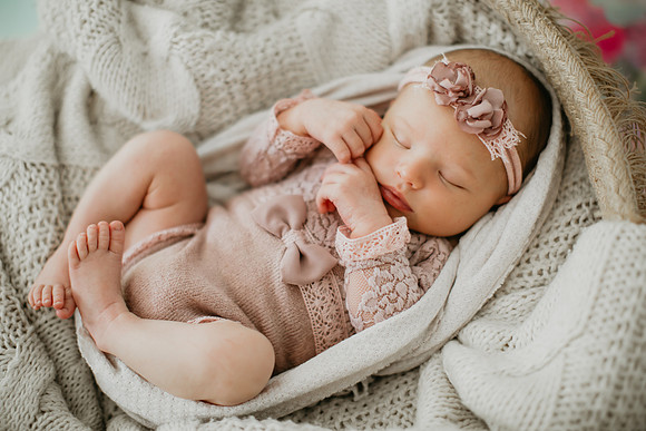 Oaklynn Newborn Portraits (38 of 74)