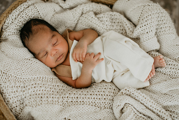 Baby G Newborn Portraits (14 of 38)
