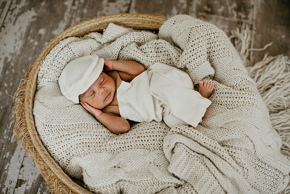 Baby G Newborn Portraits (16 of 38)