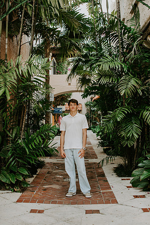 Kaden Senior Portraits (10 of 49)