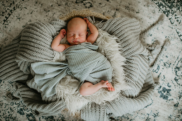 Baby Emmitt Newborn Portraits (7 of 123)