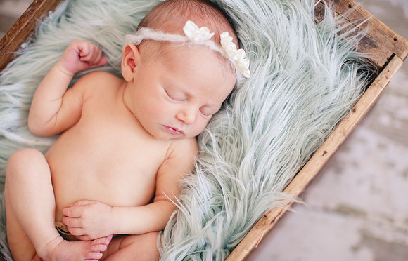 Addison Newborn Portraits (18)