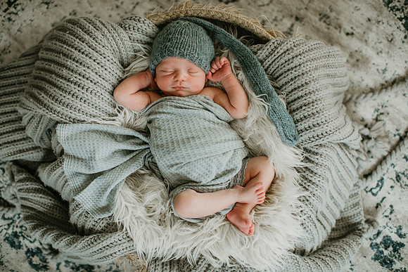 Baby Emmitt Newborn Portraits (11 of 123)