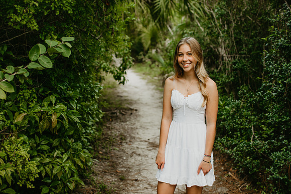 Hailey Senior Portraits (38 of 53)