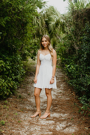 Hailey Senior Portraits (34 of 53)